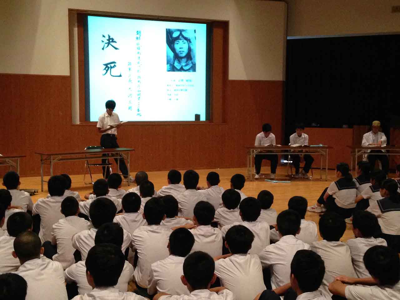 那珂川北中学校　２学年　平和朗読劇